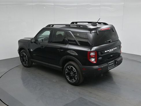 Certified 2025 Ford Bronco Sport Outer Banks w/ Outer Banks Tech Package+ AWD/4WD image 43