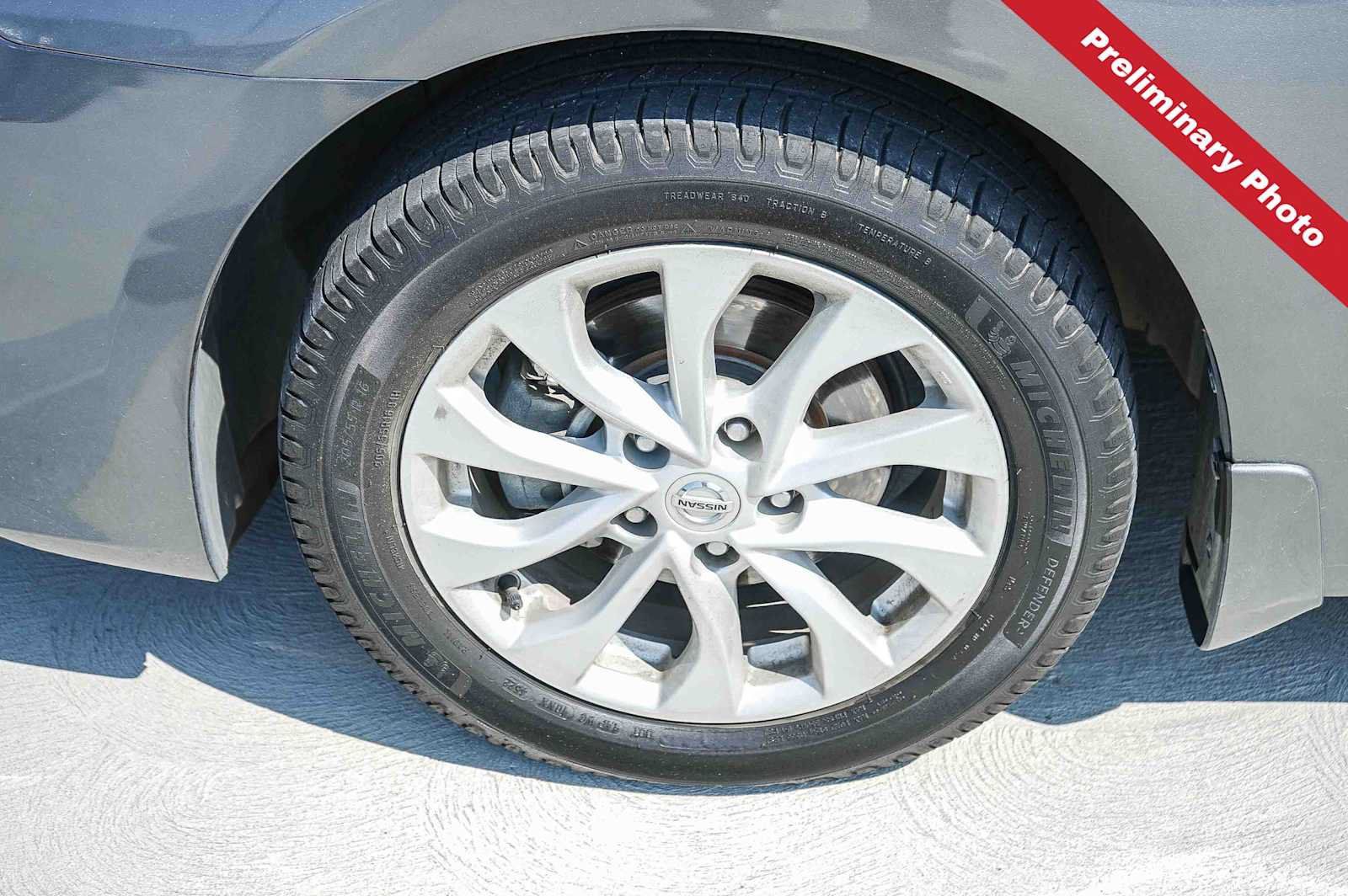 Used 2018 Nissan Sentra SV FWD image 11
