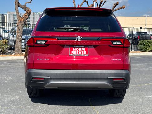 Certified 2026 Toyota Grand Highlander Limited image 12