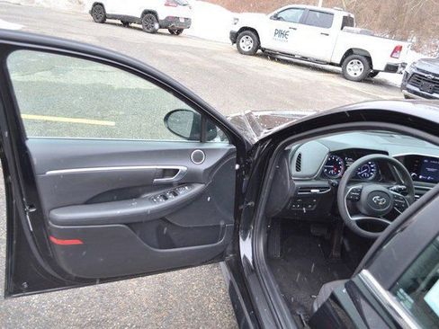 Used 2022 Hyundai Sonata SEL w/ Cargo Package image 15