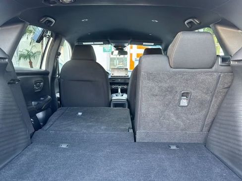 Certified 2025 Honda HR-V Sport image 18