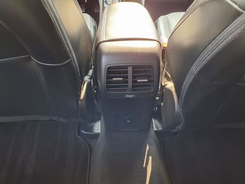 Used 2023 Ford Escape Platinum image 18