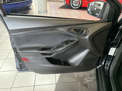 Used 2016 Ford Focus S image 17