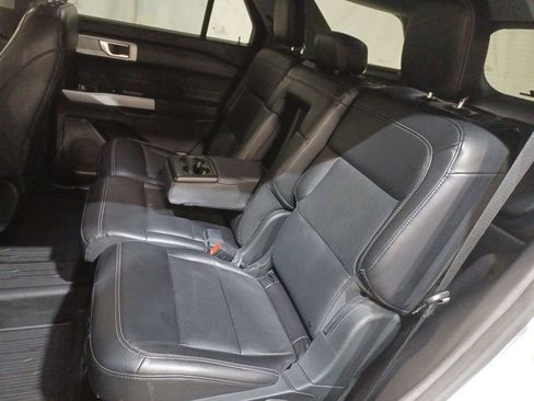 Used 2021 Ford Explorer Limited w/ Class III Trailer Tow Package image 24