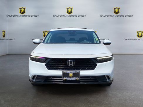 Used 2024 Honda Accord Touring image 2