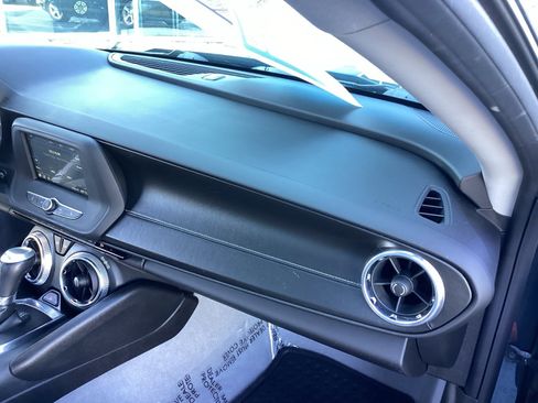 Used 2019 Chevrolet Camaro LT image 16