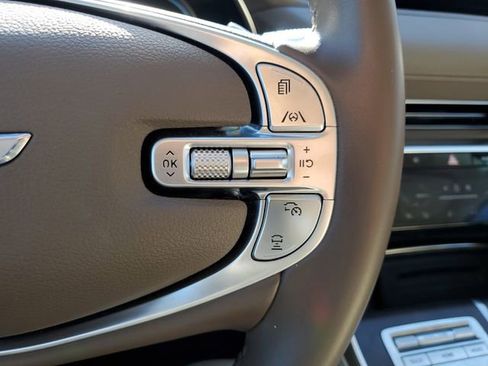 Used 2023 Genesis GV80 2.5T w/ Advanced Package image 22