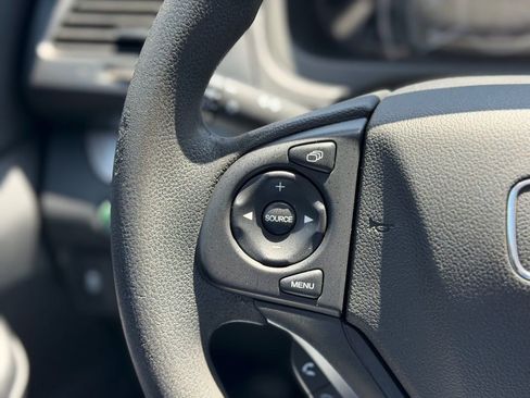 Used 2016 Honda CR-V LX image 14