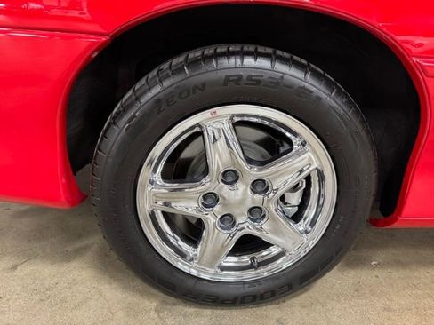 Used 1998 Chevrolet Camaro Z28 w/ Preferred Equipment Group 2 RWD image 31