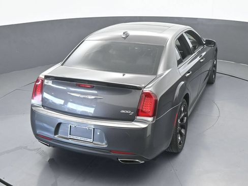 Used 2020 Chrysler 300 S w/ S Model Appearance Package RWD image 51