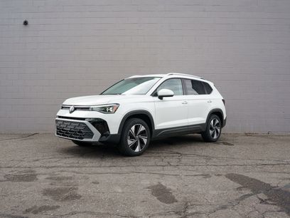 Used 2025 Volkswagen Taos SE