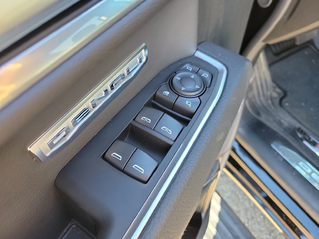 Used 2026 GMC Sierra 1500 Denali w/ Denali Reserve Package AWD/4WD image 20