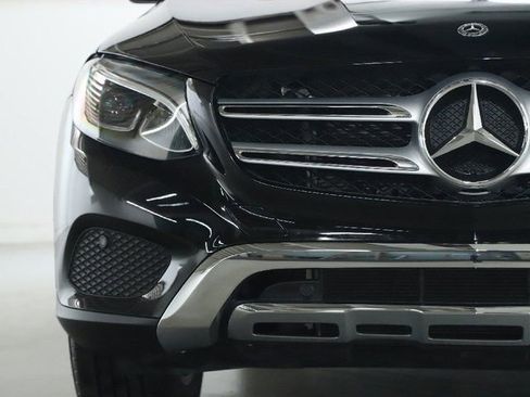 Used 2019 Mercedes-Benz GLC 300 4MATIC image 6