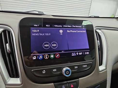 Used 2024 Chevrolet Malibu LT FWD image 17