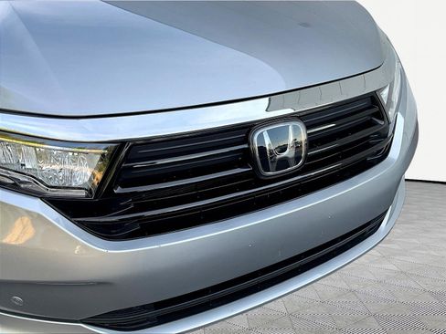 Used 2023 Honda Odyssey Touring image 34