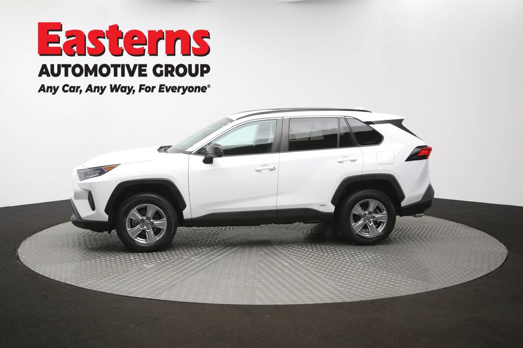 Used 2022 Toyota RAV4 LE AWD/4WD image 61