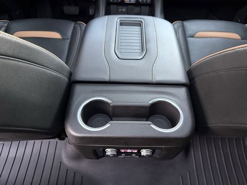 Used 2024 GMC Yukon AT4 w/ AT4 Premium Package image 32