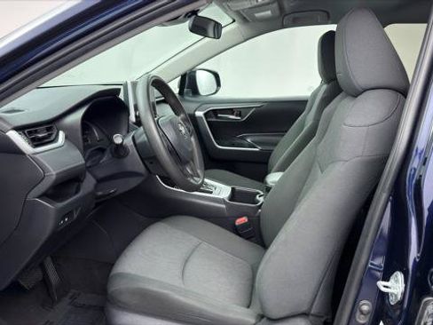 Used 2024 Toyota RAV4 XLE FWD image 14