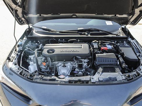 Used 2025 Honda Civic Sport image 28