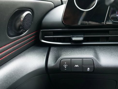 Used 2021 Hyundai Elantra N Line FWD image 33