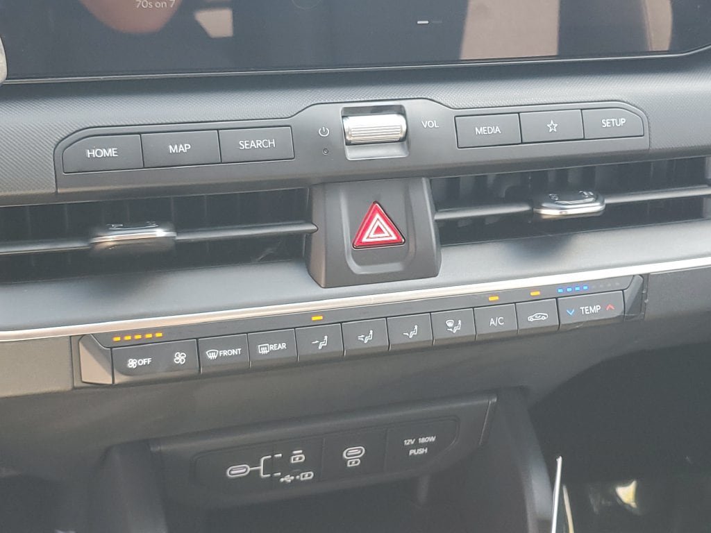 New 2026 Kia K4 FWD image 17