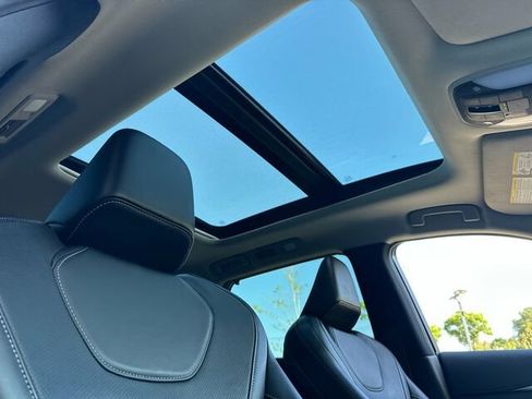 Used 2023 INFINITI QX60 Luxe w/ Cargo Package FWD image 21