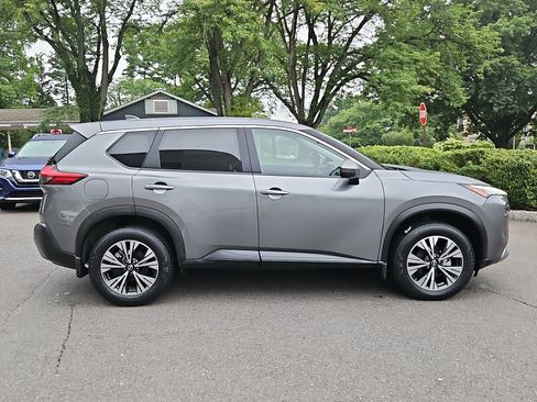 Certified 2023 Nissan Rogue SV AWD/4WD image 7