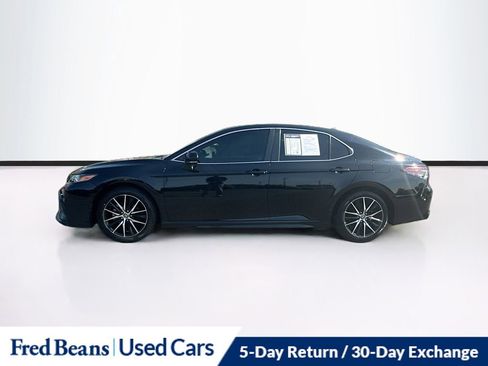 Used 2023 Toyota Camry SE FWD image 4