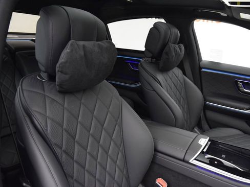 Used 2026 Mercedes-Benz S 580e 4MATIC Sedan image 16