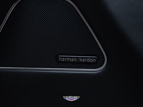 Used 2019 Maserati Levante S GranSport image 40