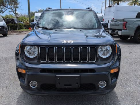 Used 2021 Jeep Renegade Latitude AWD/4WD image 3