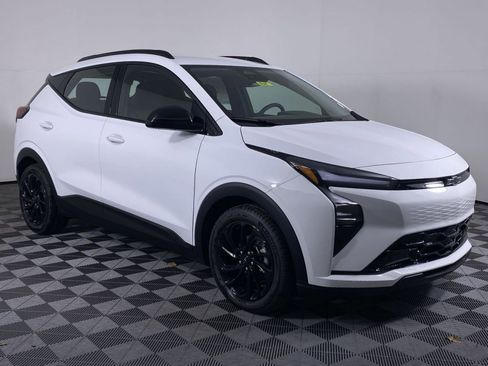 New 2027 Chevrolet Bolt RS FWD image 19