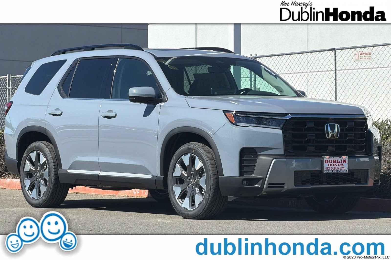 New 2026 Honda Pilot Touring image 1