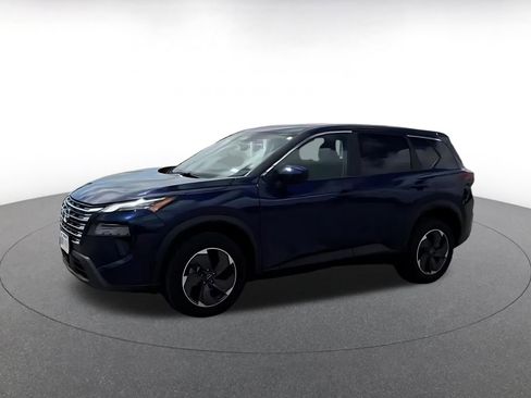 Used 2025 Nissan Rogue SV AWD/4WD image 8
