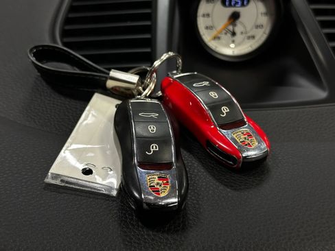 Used 2015 Porsche 911 GT3 RWD image 30