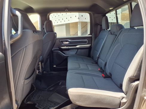 Used 2022 RAM 1500 Big Horn AWD/4WD image 18