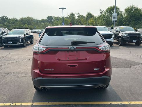 Used 2018 Ford Edge SEL w/ Canadian Touring Package AWD/4WD image 3