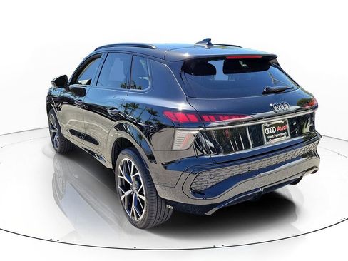 New 2026 Audi Q3 quattro 2.0T image 3