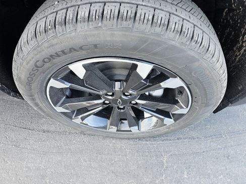 New 2026 Chevrolet Equinox RS w/ Convenience Package III image 9