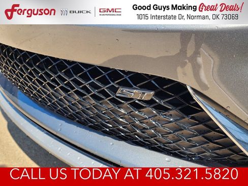 New 2026 Buick Envista Sport Touring w/ Convenience I Package FWD image 9