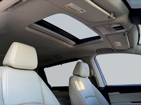 Used 2025 Honda Odyssey EX-L image 14