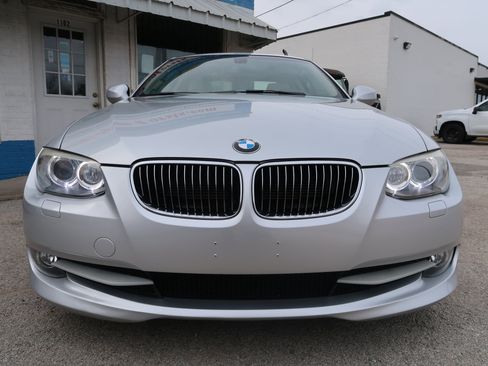 Used 2011 BMW 328i Coupe image 9