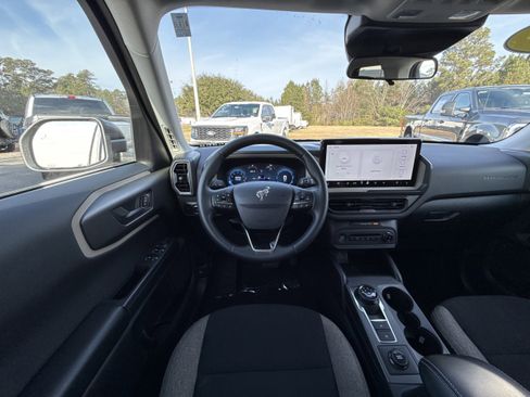 Used 2025 Ford Bronco Sport Big Bend w/ Convenience Package image 13