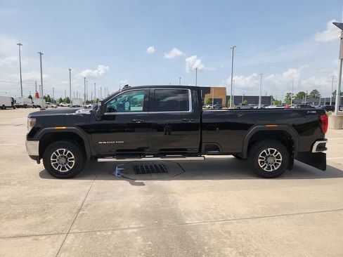 Used 2022 GMC Sierra 2500 SLE w/ SLE Convenience Package AWD/4WD image 8