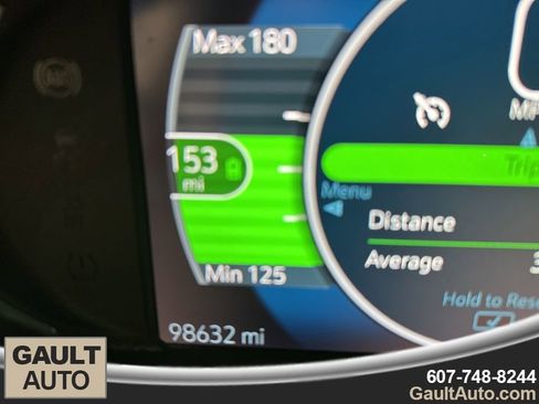 Used 2019 Chevrolet Bolt Premier w/ Infotainment Package image 10