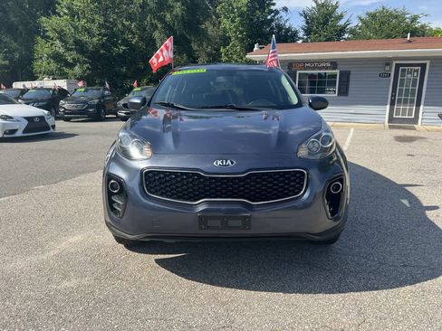 Used 2017 Kia Sportage LX AWD/4WD image 2