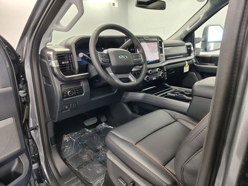 New 2026 Ford F350 Lariat w/ Black Appearance Package AWD/4WD image 46