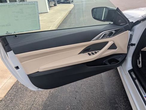 Certified 2023 BMW 440i xDrive Convertible w/ Premium Package image 9