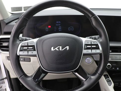 Used 2023 Kia Telluride S w/ S Sunroof Package image 18