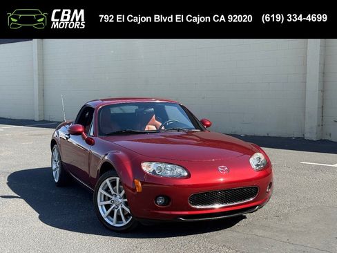 Used 2008 MAZDA MX-5 Miata Grand Touring RWD image 1